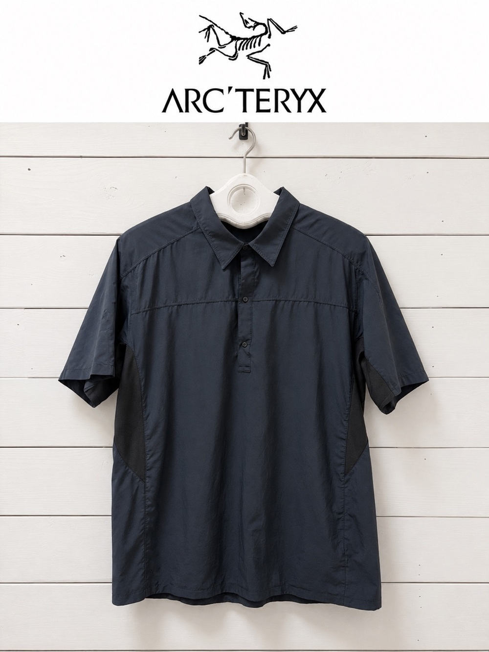 ARC’TERYX Men’s Black Short Sleeve Polo – Size XL